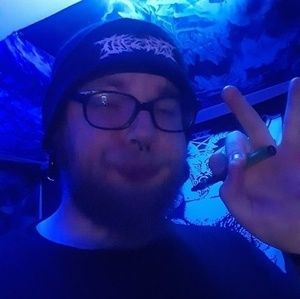 Meet your Posher, Dontae